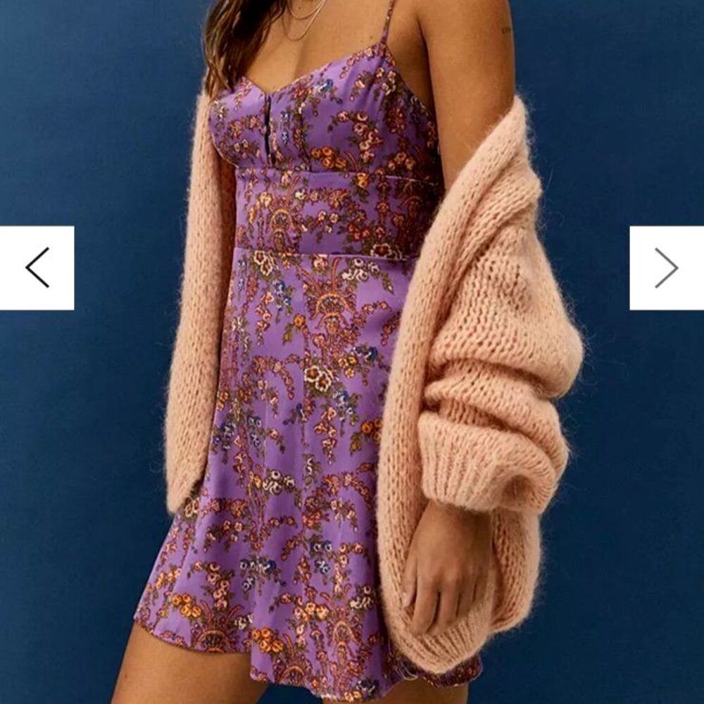 Urban Outfitters UO Petra Pink Floral Satin Sweetheart Mini Dress XS - Picture 3 of 6